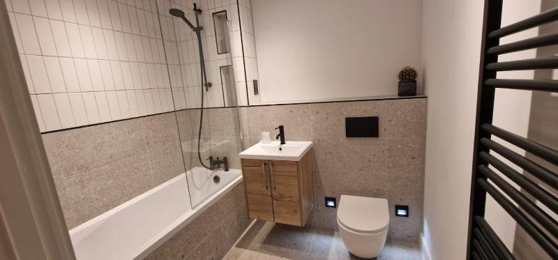 Open Mind Property - New Build 1 Bed with Free Parking - image 9