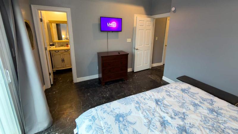1st Floor Pool Affordable Near Beach apts - image 25