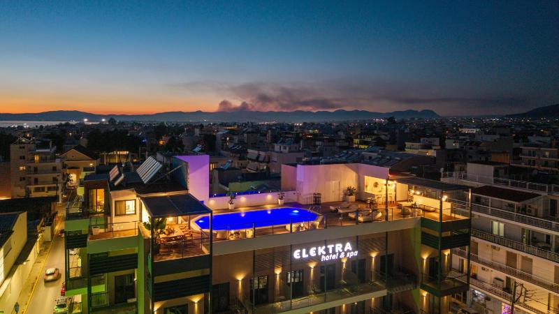 Elektra Roof Top Suite - image 14
