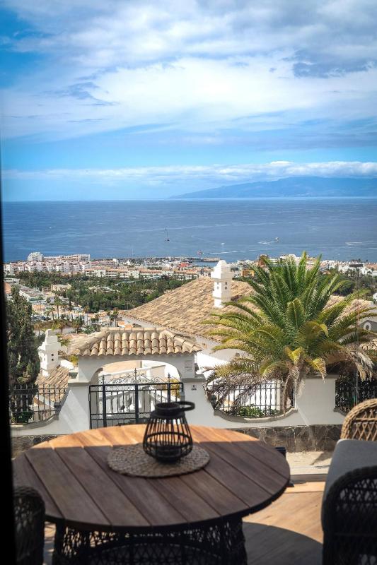 Luxury Oasis in Costa Adeje - image 17