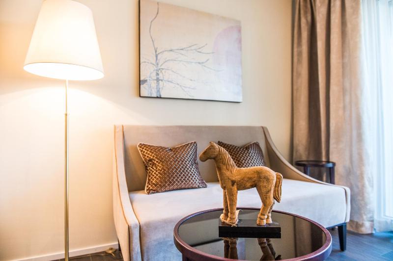 Superior Double Room image 3