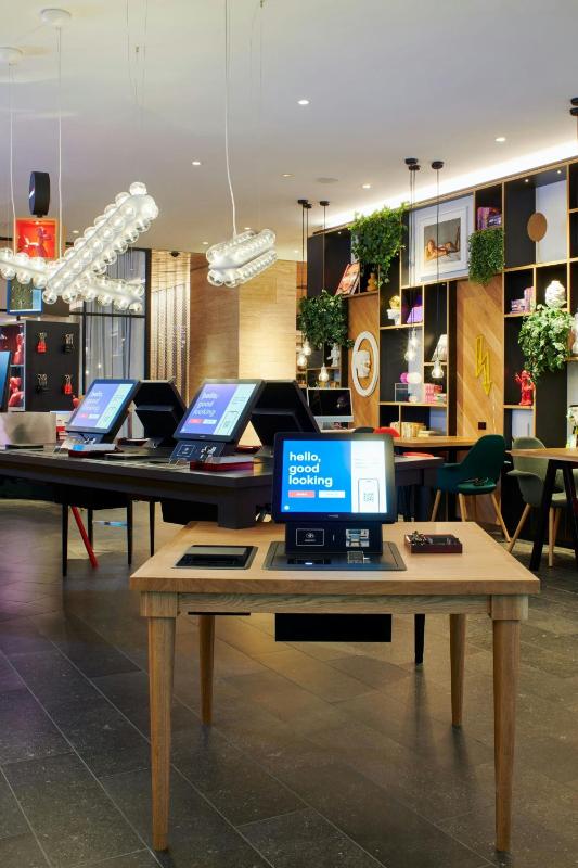 citizenM Chicago Downtown - image 11