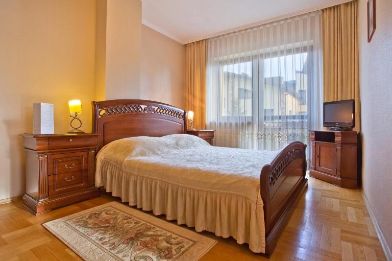 Apartment image 2