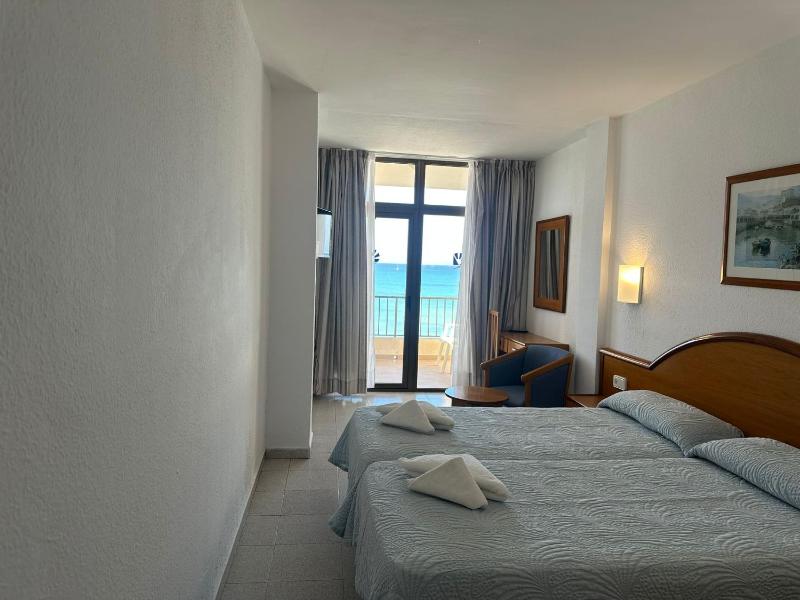 Hotel Marina Playa De Palma - image 14