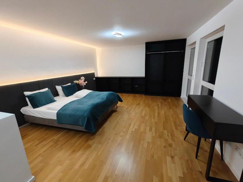 B-Chill House - image 33