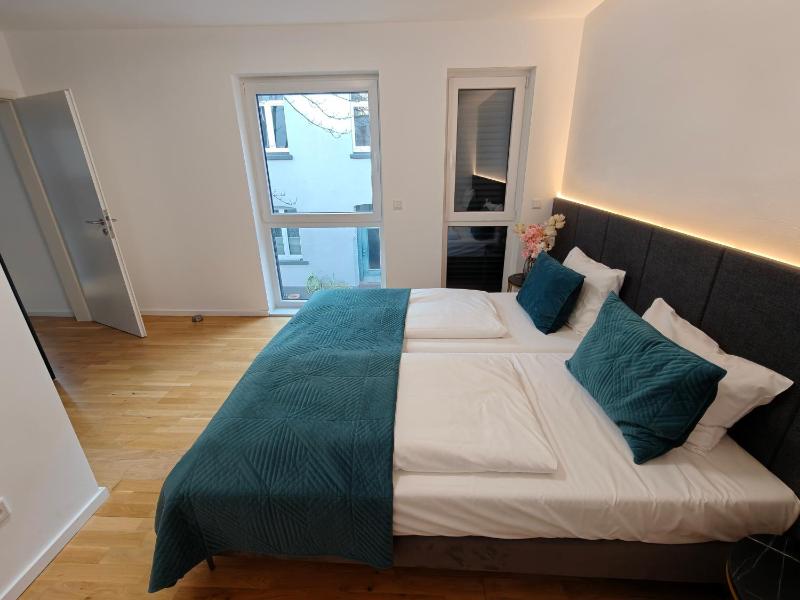 B-Chill House - image 8