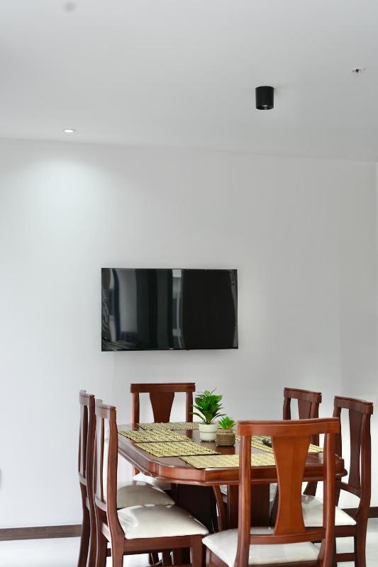 Seis Residences - image 15