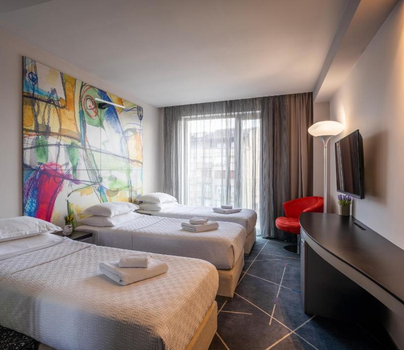 Nobel Zira Hotel - image 4