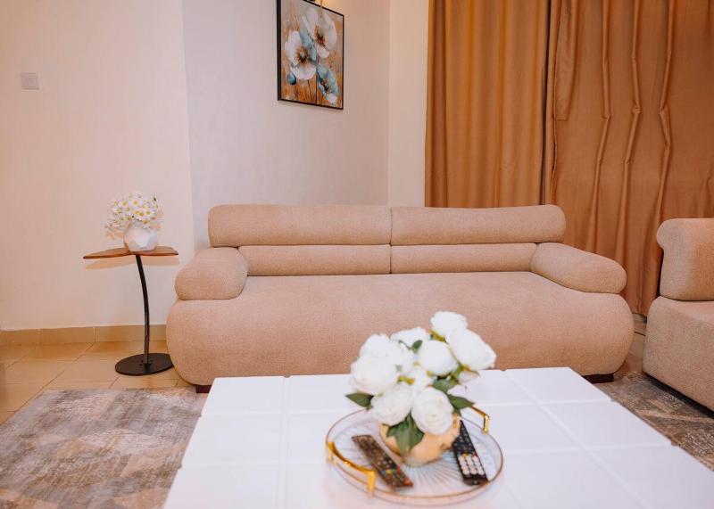 Prevail apartment-3 Bedrooms Family friendly swimming Pool Bathtub Near Beach - image 7