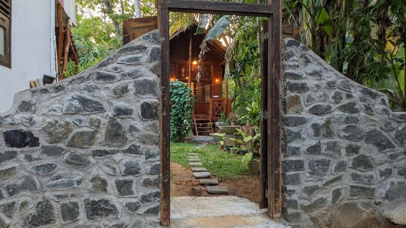 Abraham Beach House - image 37