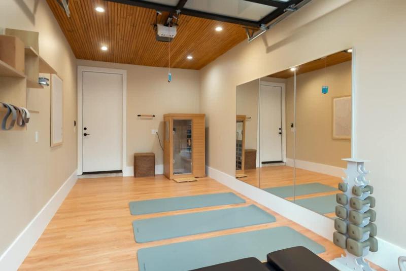 Zen Haus East Austin Spa Retreat Pool Sauna Gym - image 25