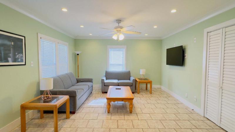 North Myrtle Beach B beautiful triplex unit - image 21