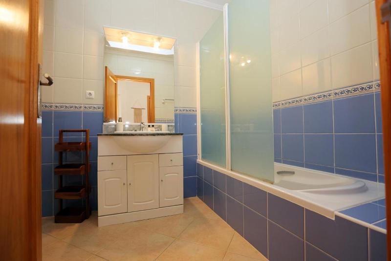 B95 - Casa Melo Apartment in Praia da Luz - image 18