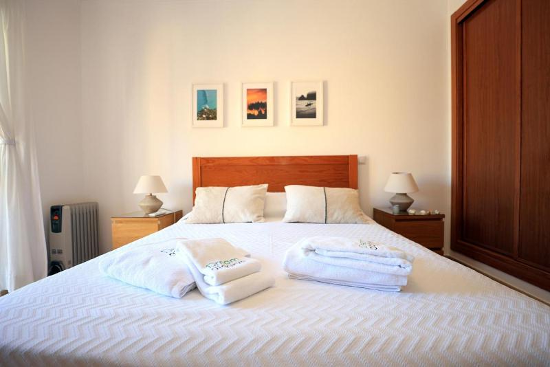 B95 - Casa Melo Apartment in Praia da Luz - image 12