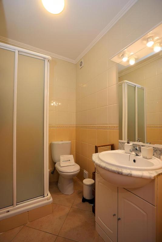B95 - Casa Melo Apartment in Praia da Luz - image 21