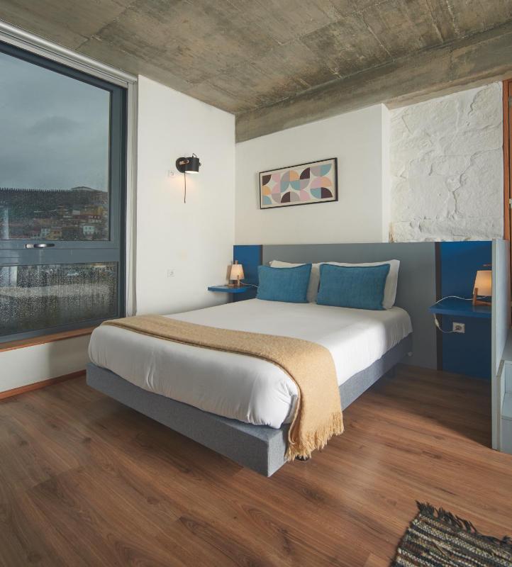 Bridge It - Suites & Views - image 32