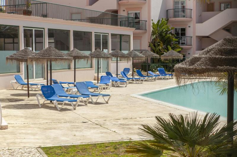 B73 - Luz Sun Holiday Apartment - image 26