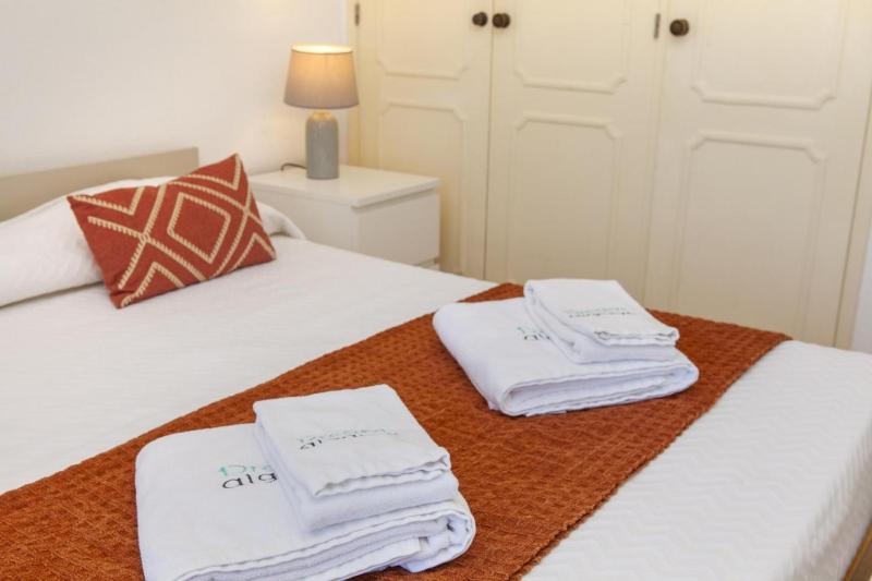 B69 - Village of Luz Apartment - image 2