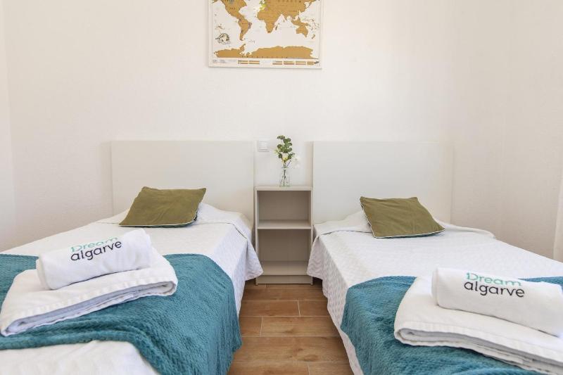 B69 - Village of Luz Apartment - image 14