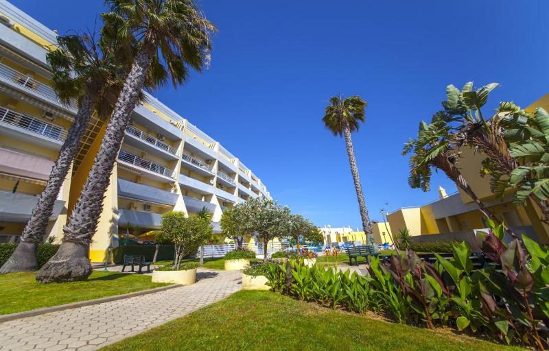 B11 - Beach Way Apartment - image 44