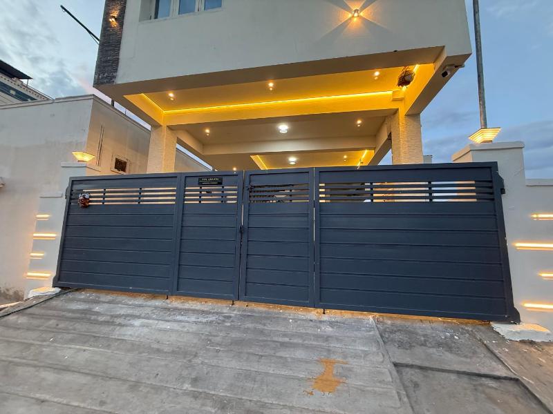 TVK Grands 7 - Premium Two Bedroom Apartment - image 36