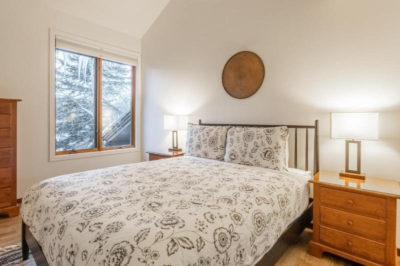 Snowcreek V 870 - image 25
