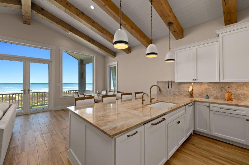 8242 Breakers Blvd home - image 40