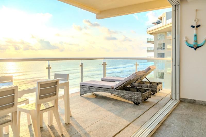Oceanfront Apartment in Acapulco 4 Bedrooms - image 29