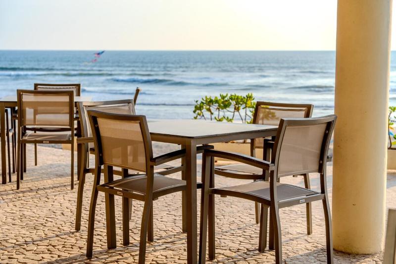 Oceanfront Apartment in Acapulco 4 Bedrooms - image 12