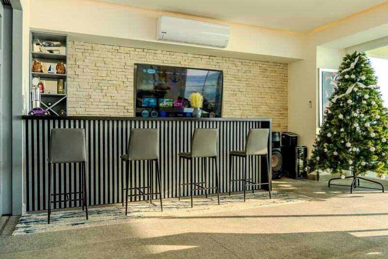Oceanfront Apartment in Acapulco 4 Bedrooms - image 48