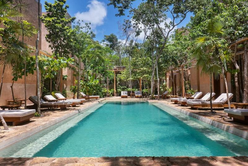Stylish 3BR Villa with Rooftop Plunge Pool La Veleta Tulum - image 11