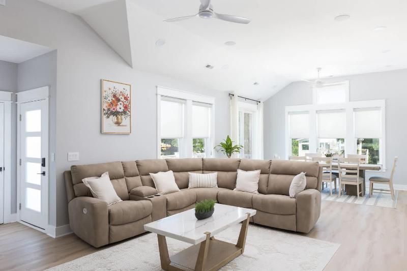 Modern Home in the Heart of KDH Minutes to Beach & More - image 22