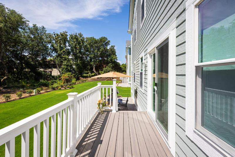 Modern Home in the Heart of KDH Minutes to Beach & More - image 27