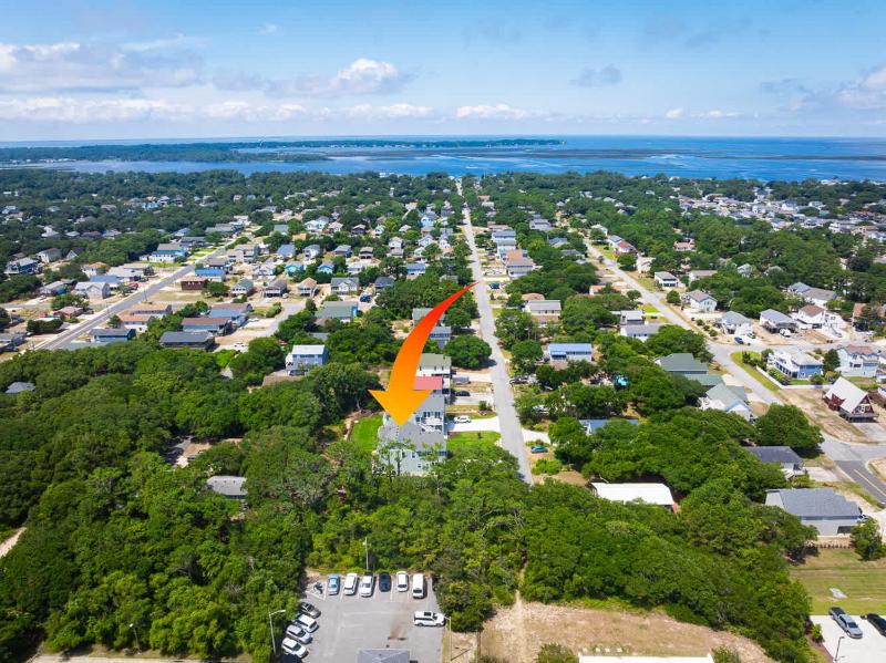 Modern Home in the Heart of KDH Minutes to Beach & More - image 10