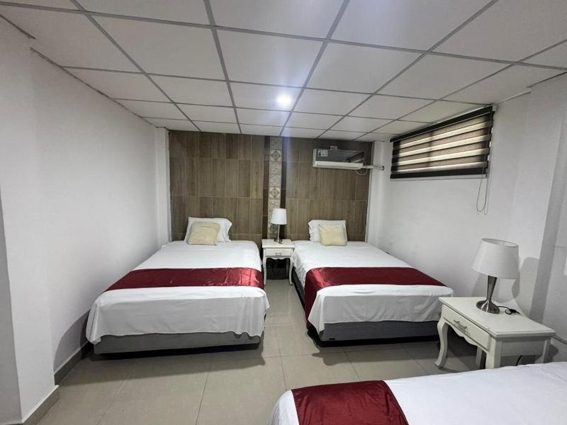 Royal Rooms - image 3