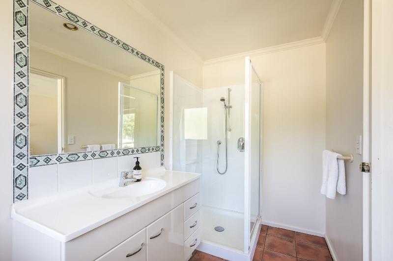 Hedditch Hideaway - image 13