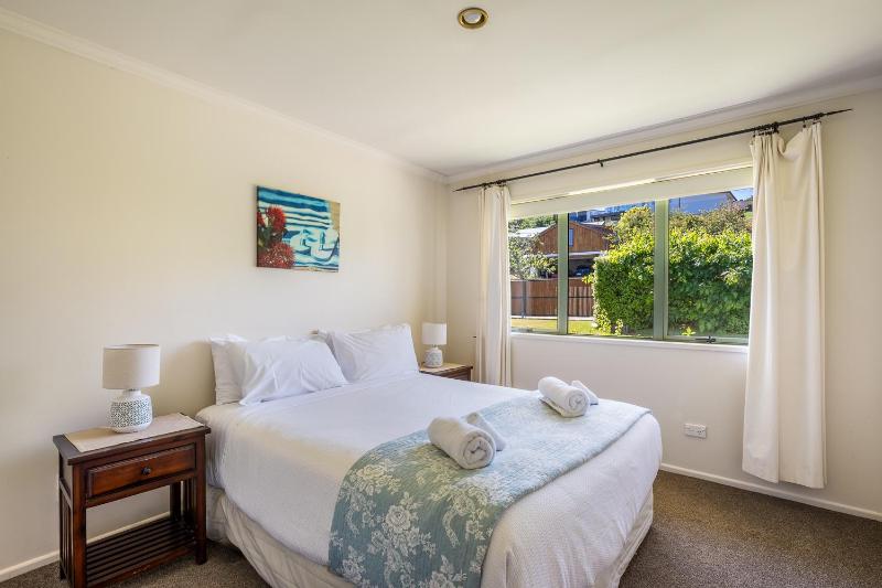 Hedditch Hideaway - image 21