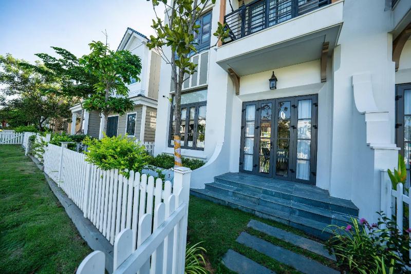 The Moon Villa - image 6