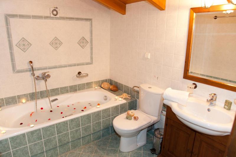 Penthouse Studio with Sea View (2 Adults) image 4