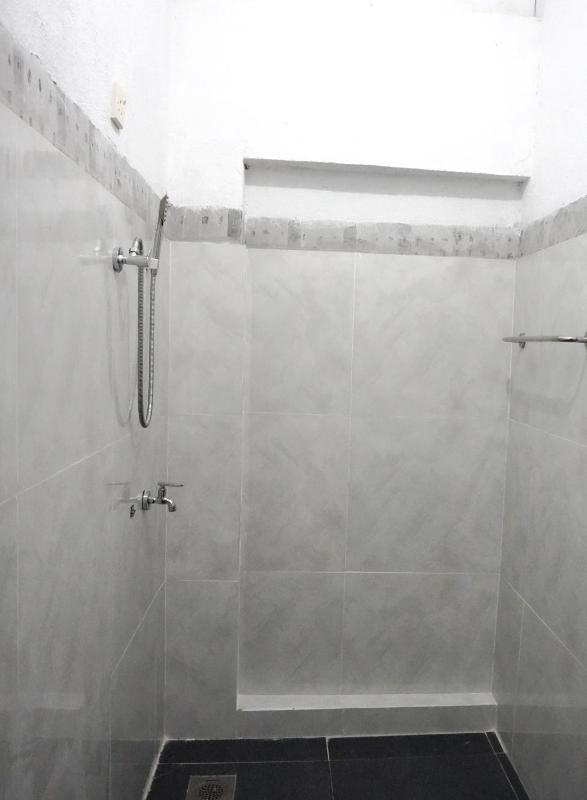 K siri Holiday Home - image 11