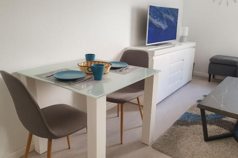 Apartment Warnemünde 15 - image 3