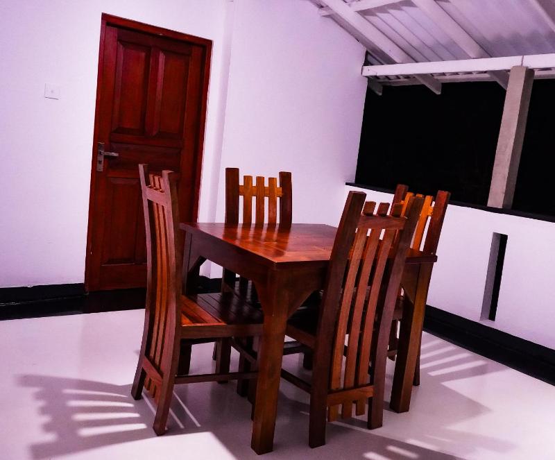 K siri Holiday Home - image 22