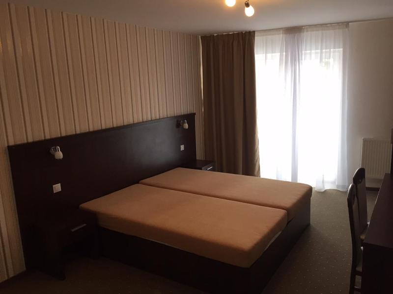 Executive Single Room with Bathroom image 3