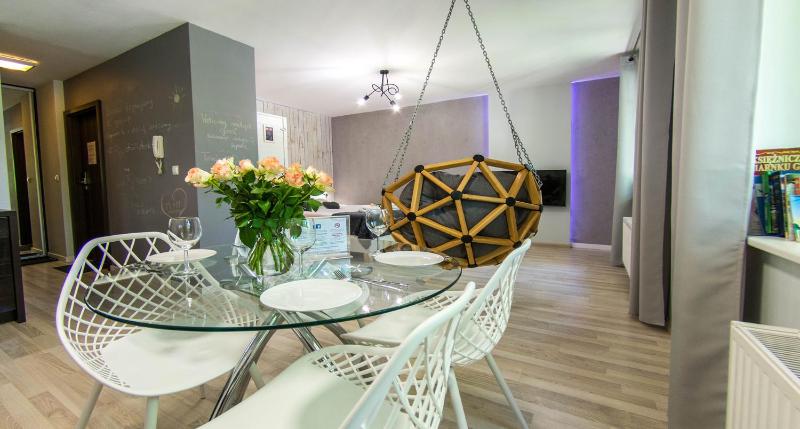 Apartamenty hoteLOVE z sauną - image 35