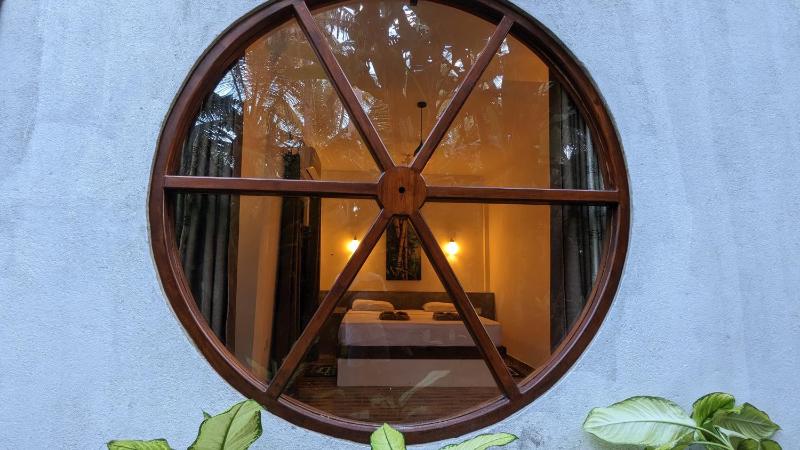 Abraham Beach House - image 26