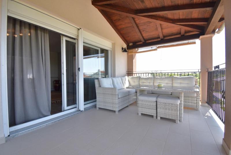 Spacious apartment with private pool - image 30