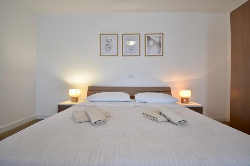 Spacious apartment with private pool - image 13