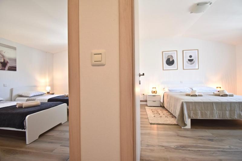 Spacious apartment with private pool - image 8