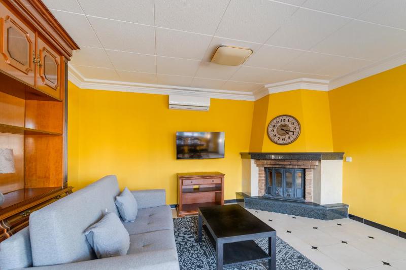 Villa Joel - Casa con piscina cerca de la playa - image 23