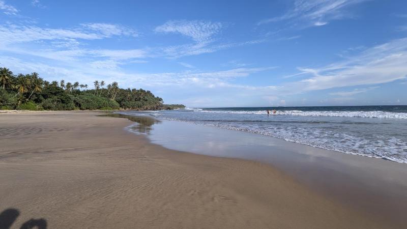 Abraham Beach House - image 30